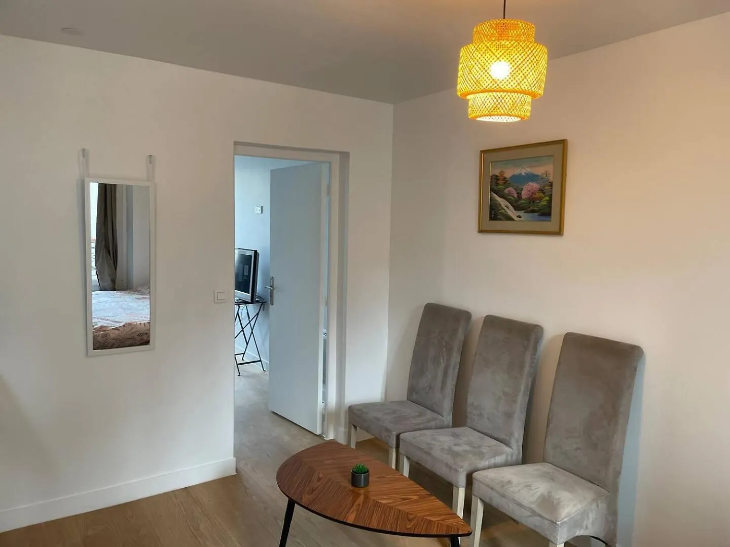 5 Persons Apartment Montparnasse Paris